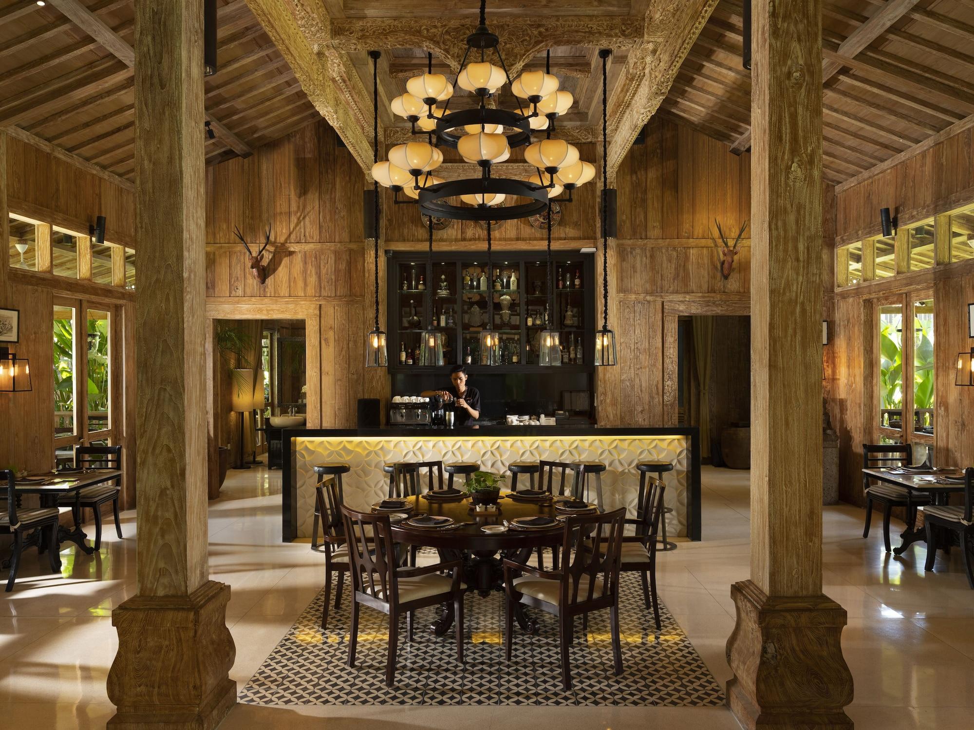 Restaurant Kayumanis Jimbaran Private Estate & Spa