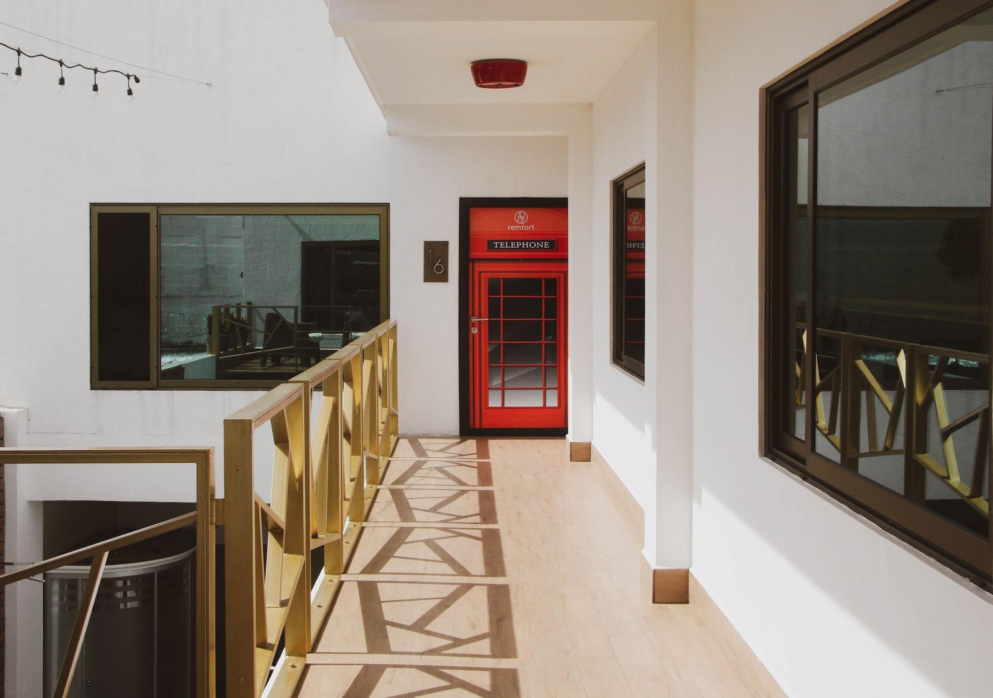 Vista Exterior Hotel Remfort