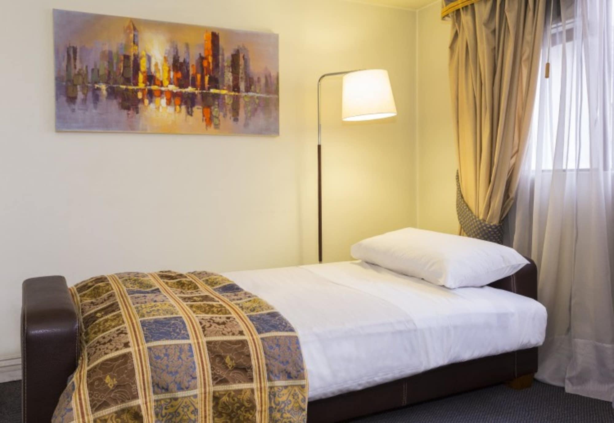 Set de Habitación Park Plaza Apartments