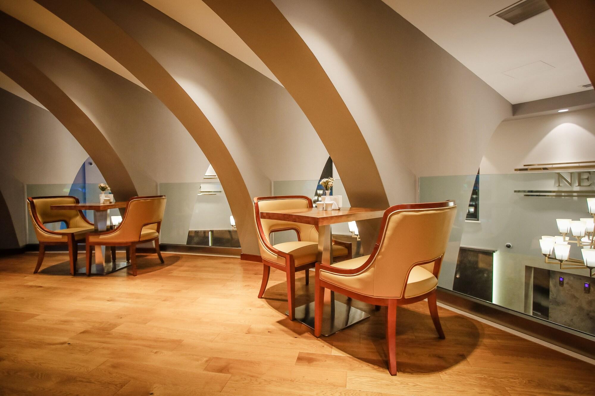 Vista Lobby New Tiflis Hotel