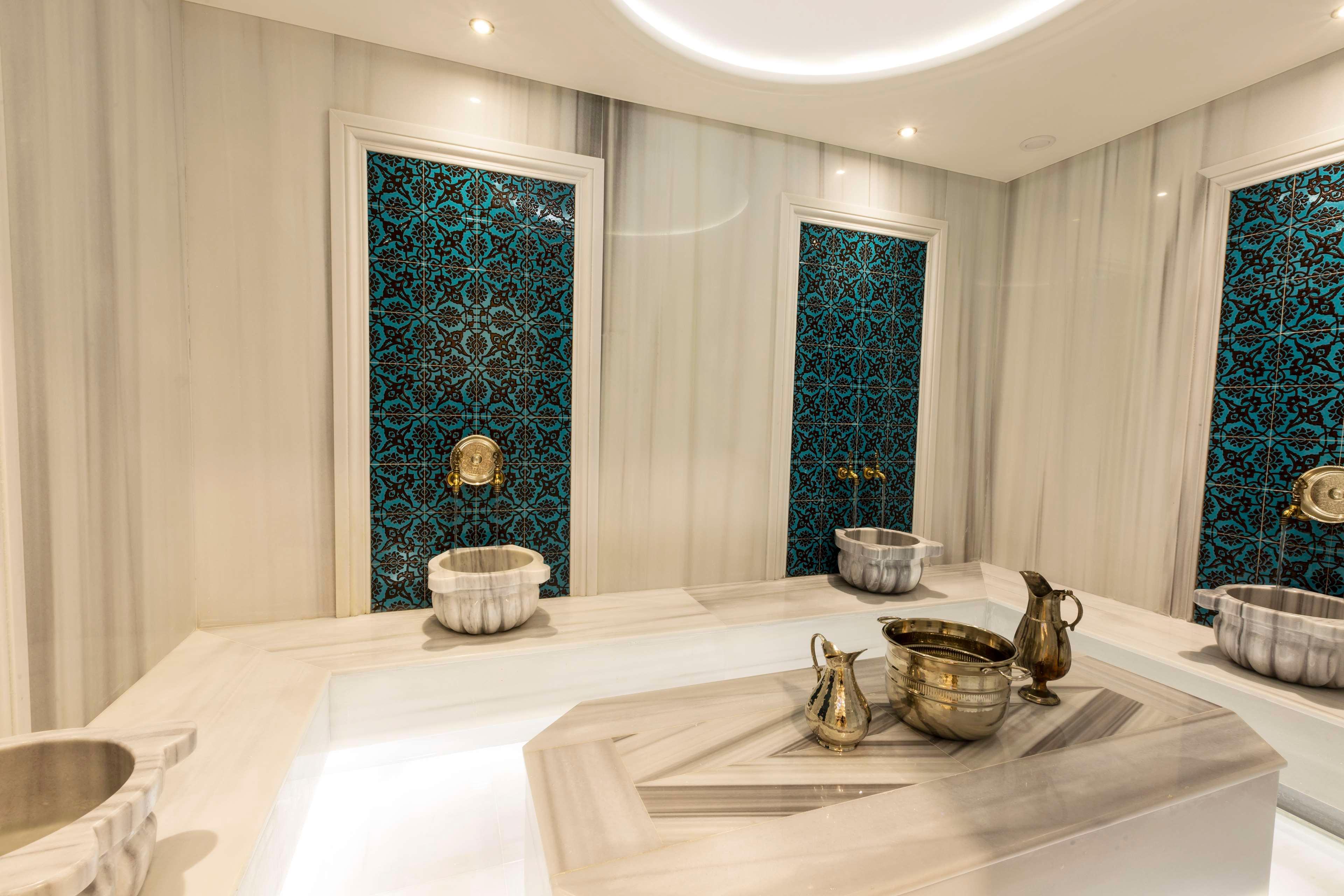 Instalaciones Recreativas Radisson Hotel Istanbul Harbiye
