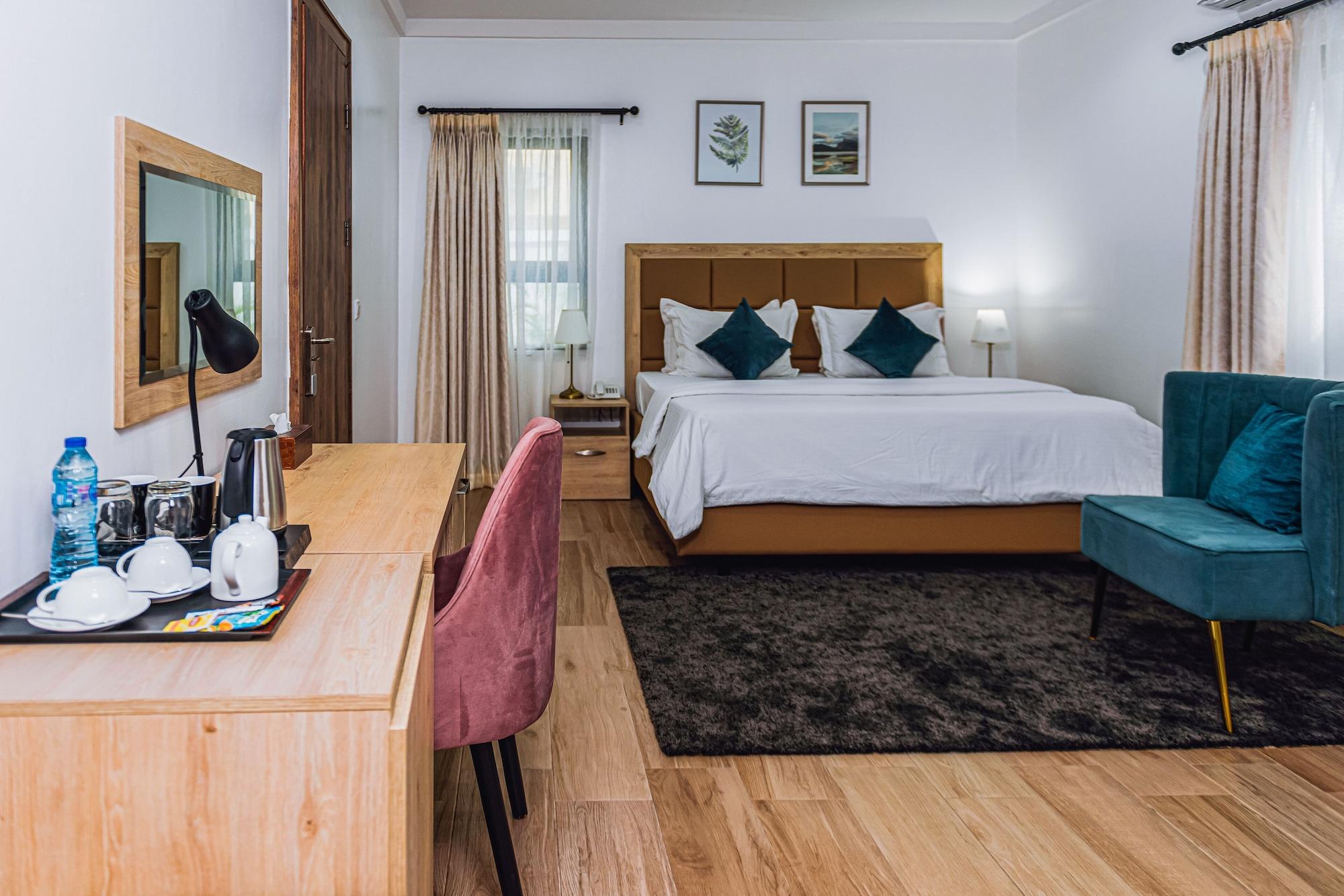 Varios Quest Boutique Hotel