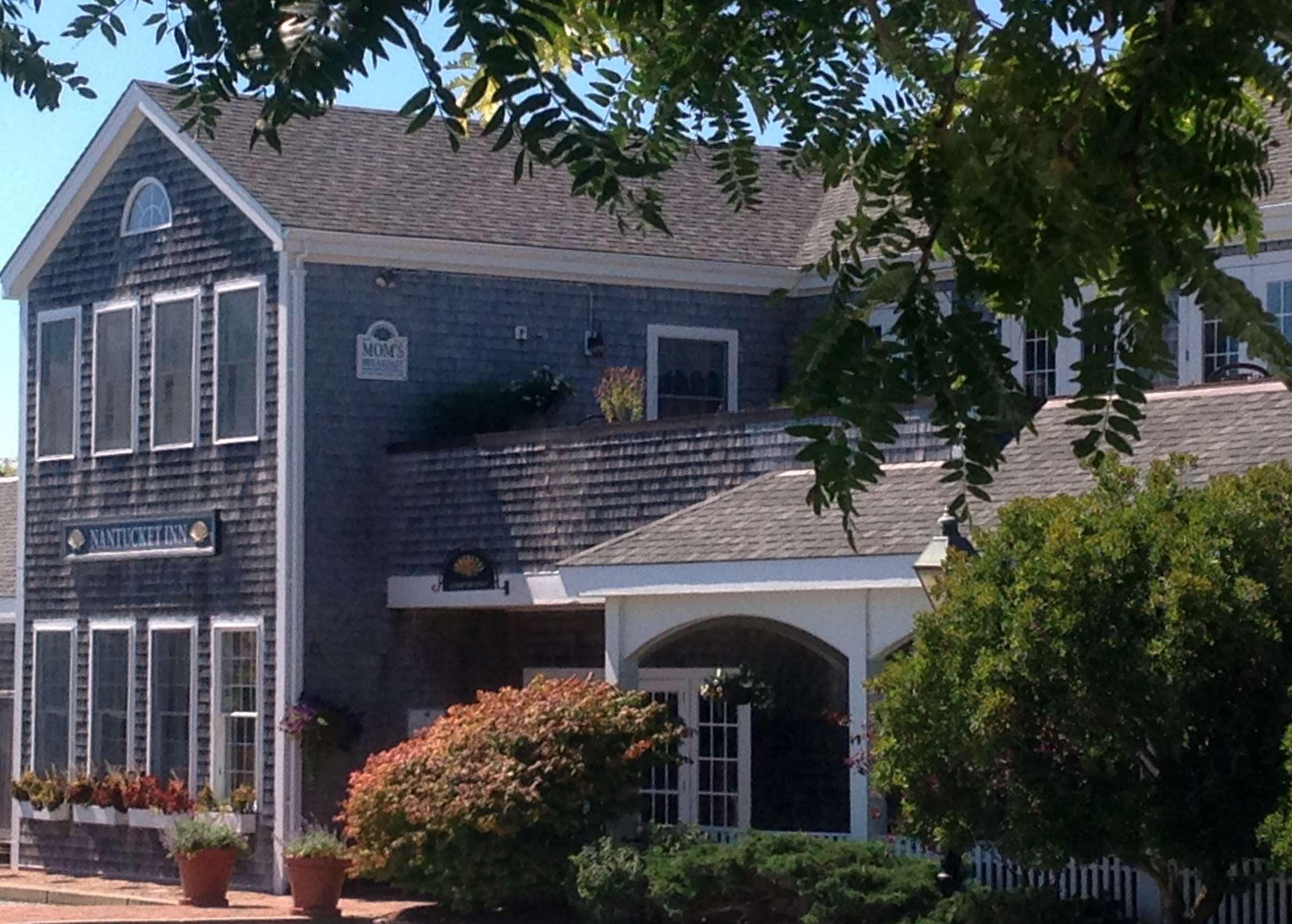 Vista Exterior Nantucket Inn