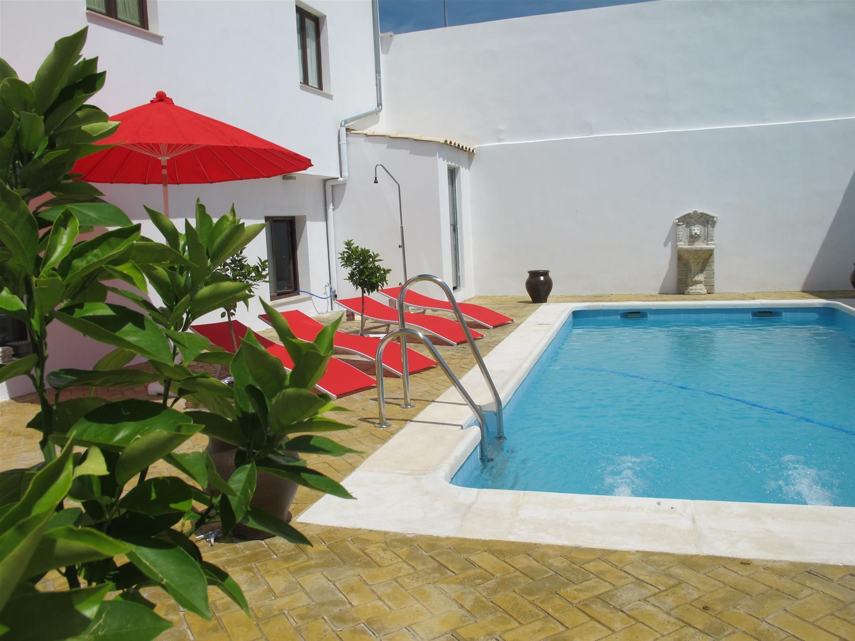 Vista Exterior Hostal Aznaitin