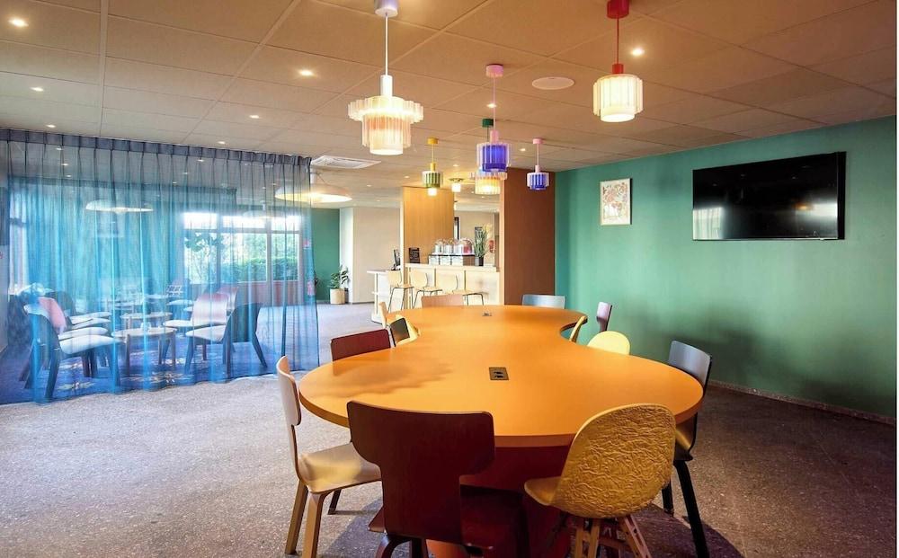Sala de Reuniones B&B HOTEL Saint-Witz Roissy