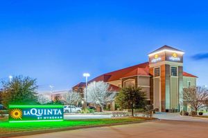 Alojamiento - La Quinta Inn & Suites by Wyndham Eastland