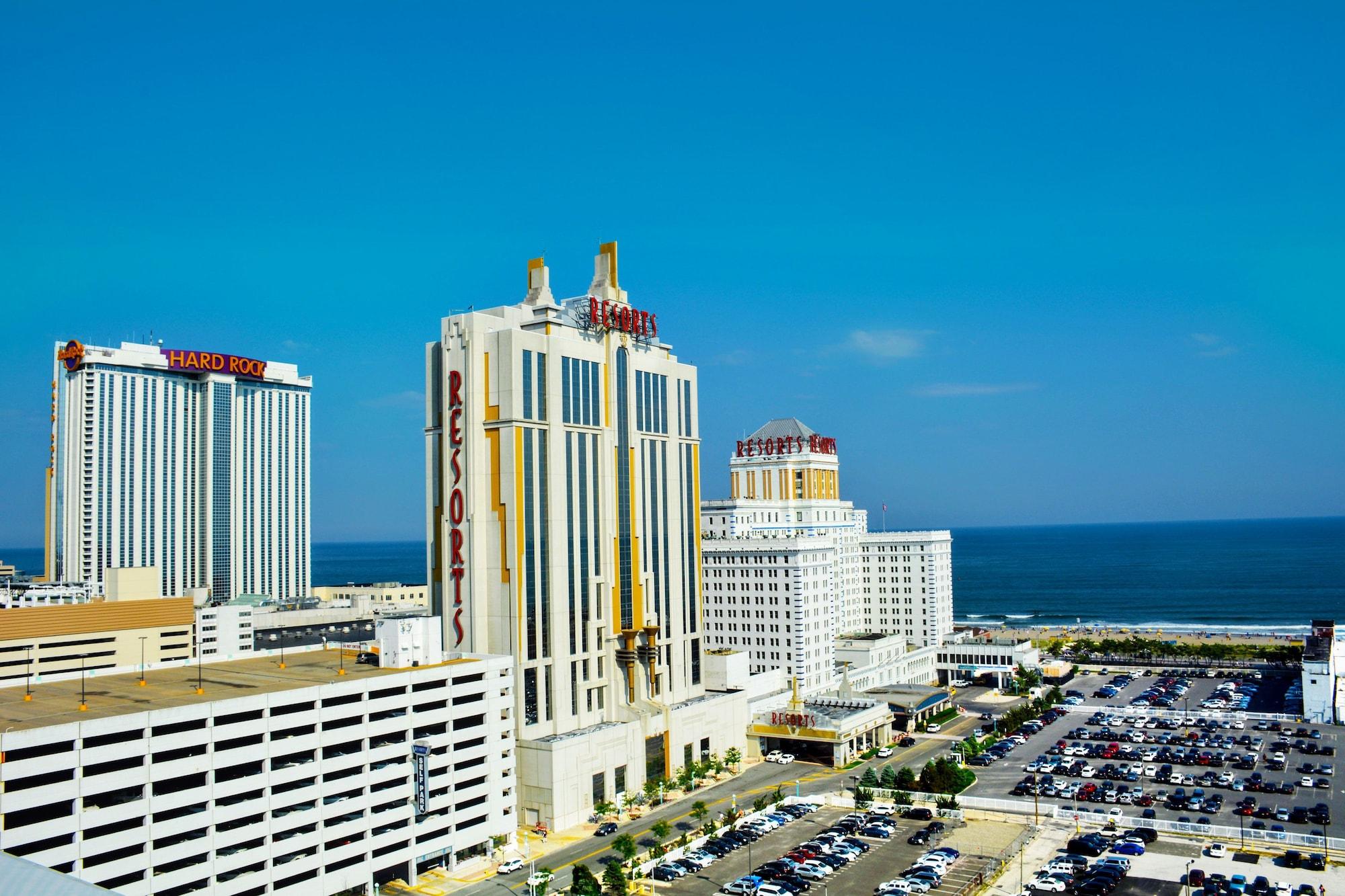 Playa Courtyard by Marriott Atlantic City Beach Block
