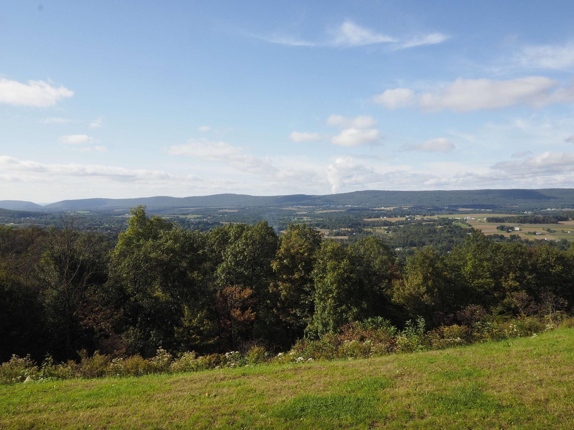 Vista Exterior Hampton Inn Hazleton