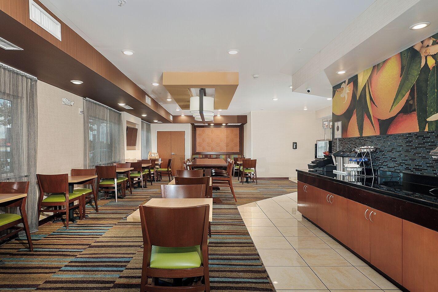Restaurant Sonesta Essential Houston Energy Corridor