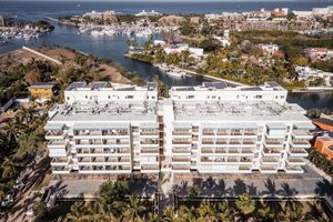 Altamar Canal View Condos