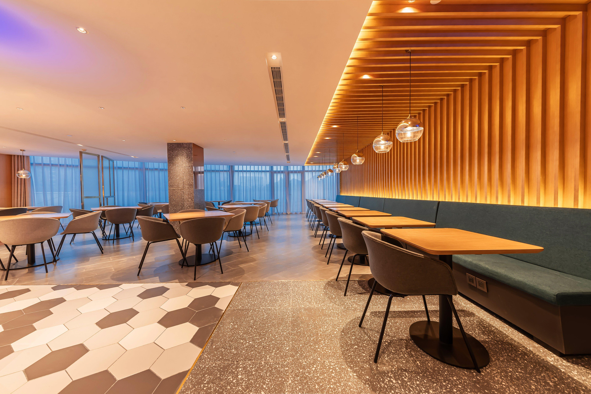Restaurant Holiday Inn Express Yichang Riverside by IHG
