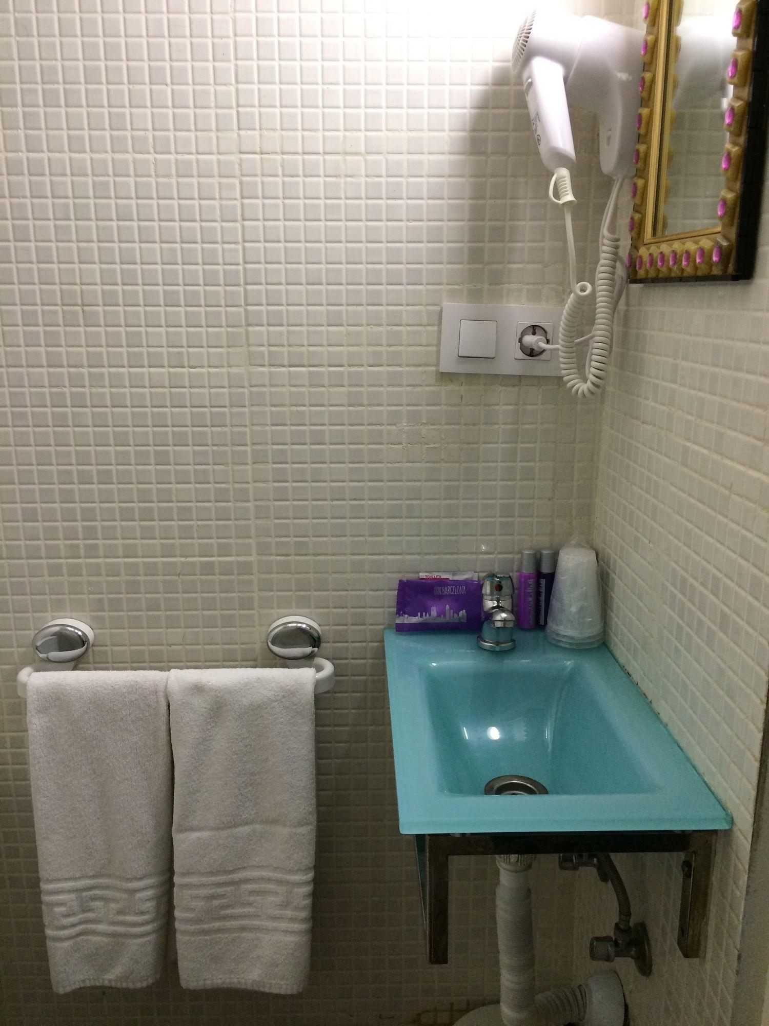 Set de Habitación Hostal Colkida