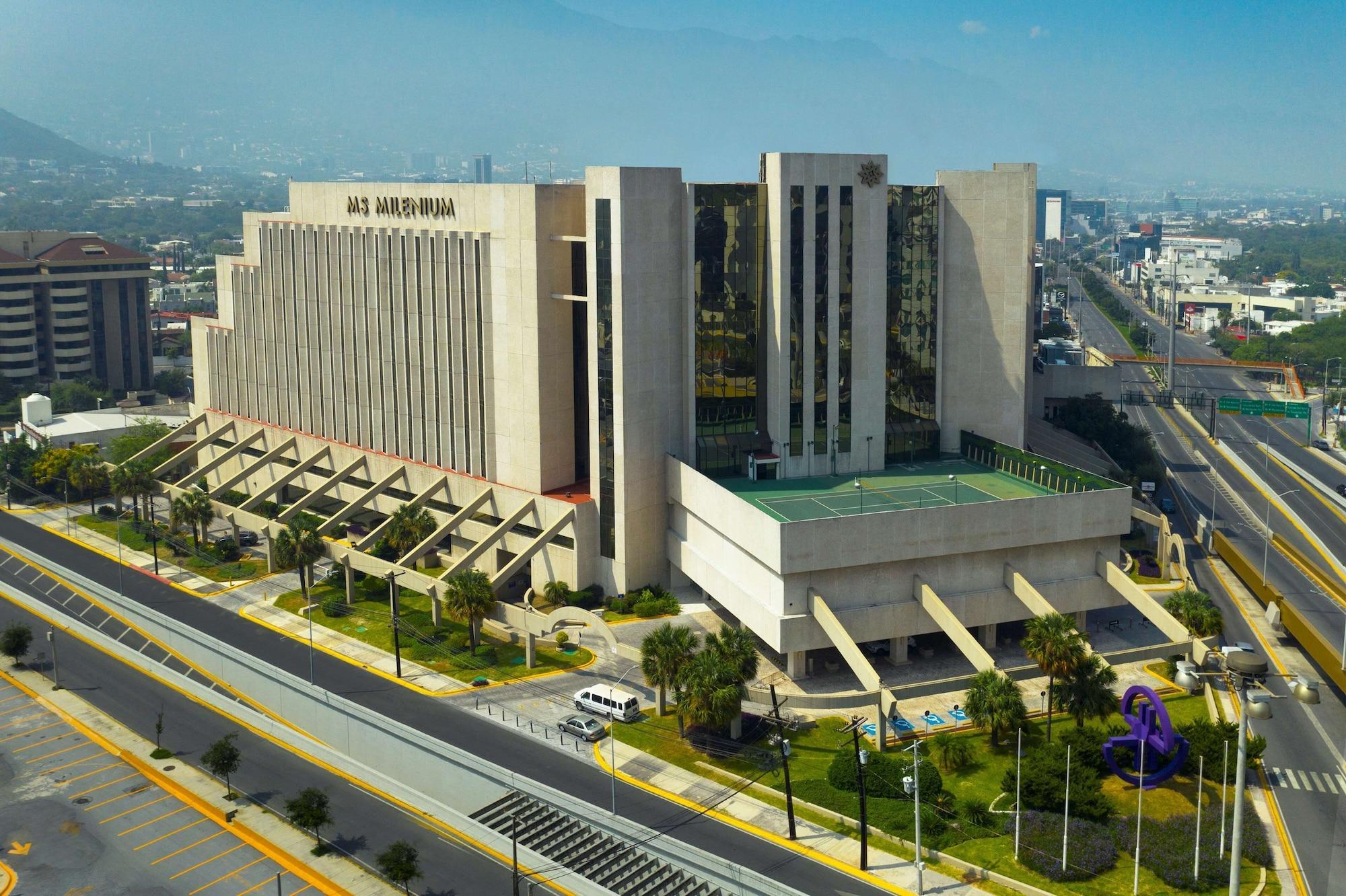 Vista Exterior MS Milenium Monterrey, Curio Collection by Hilton