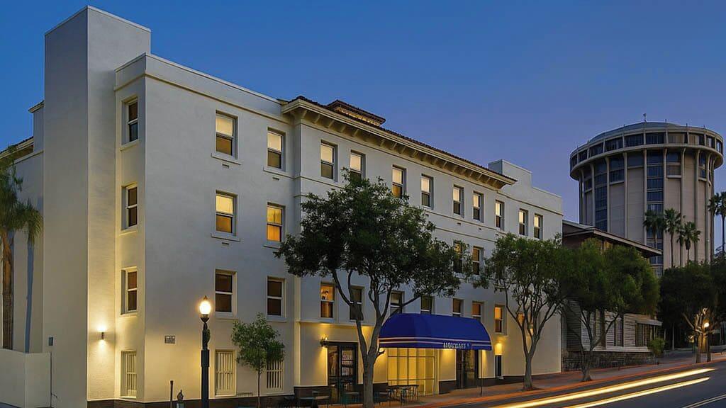 Varios Motel 6 San Diego, CA - Downtown