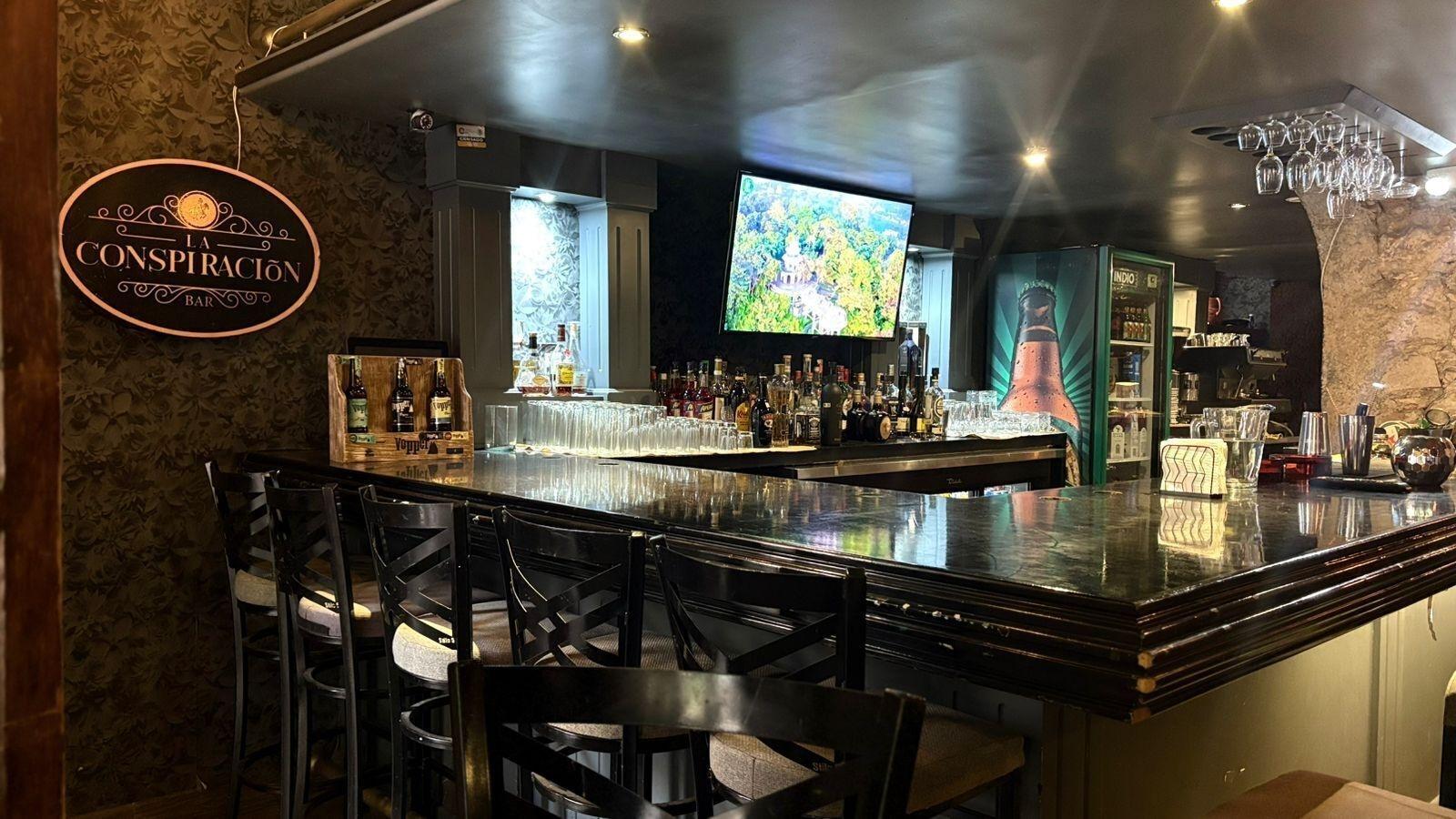 Bar/Salón Hotel en Plaza de Armas