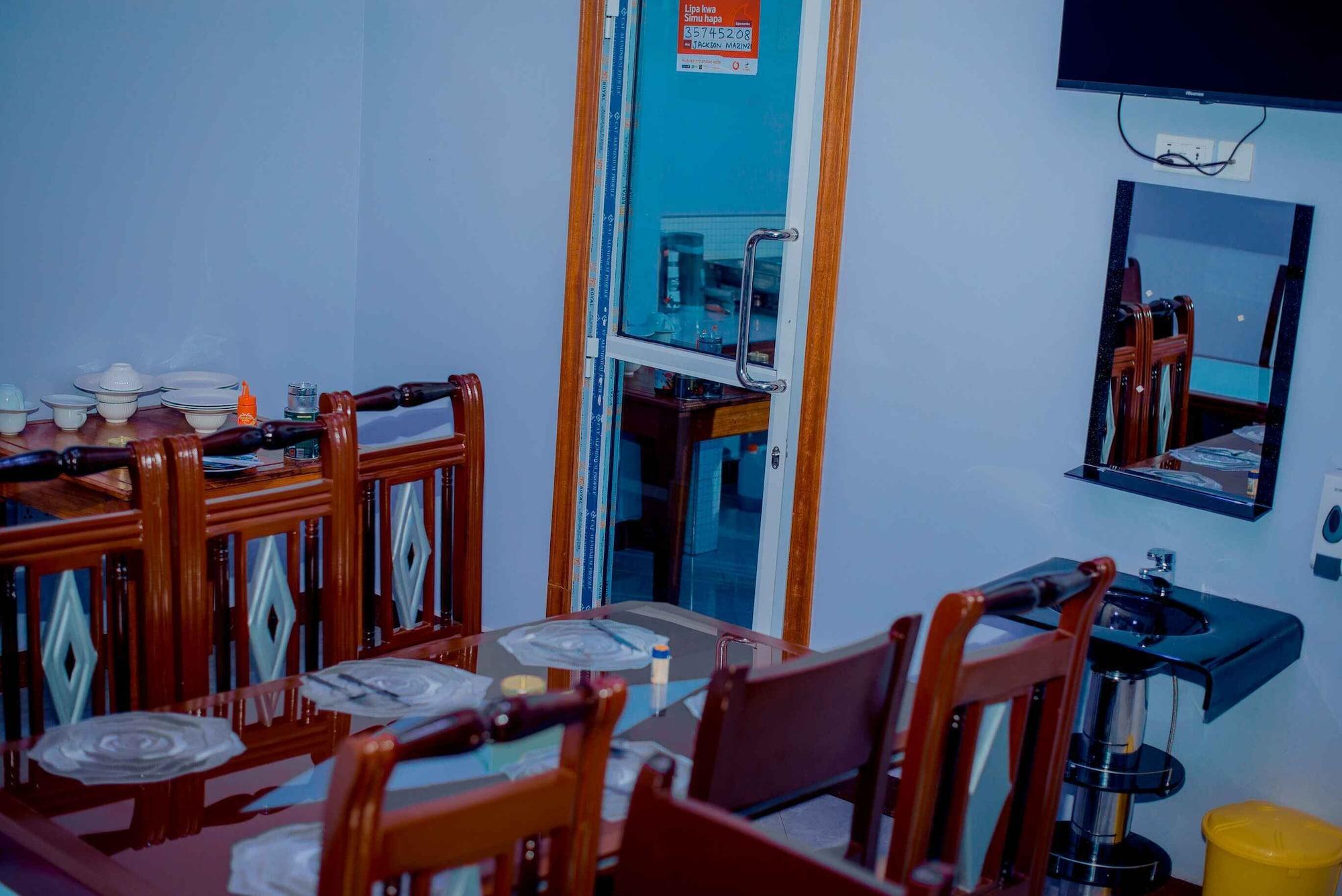 Restaurant MAZINZI HOTEL
