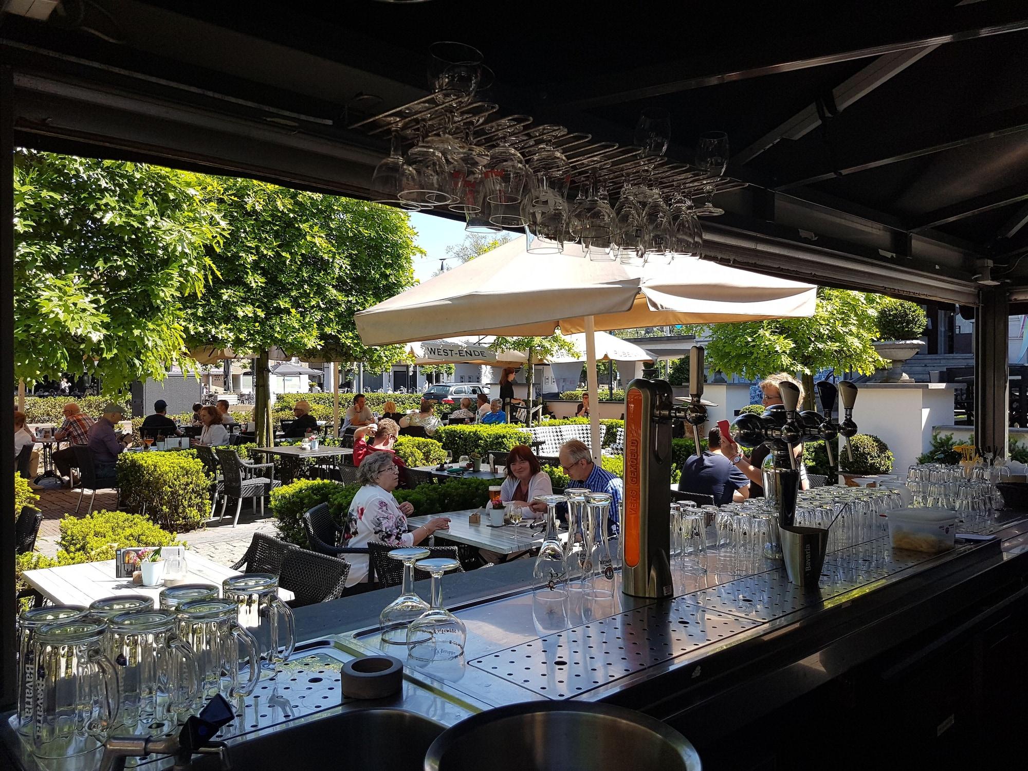 Restaurant Golden Tulip West Ende