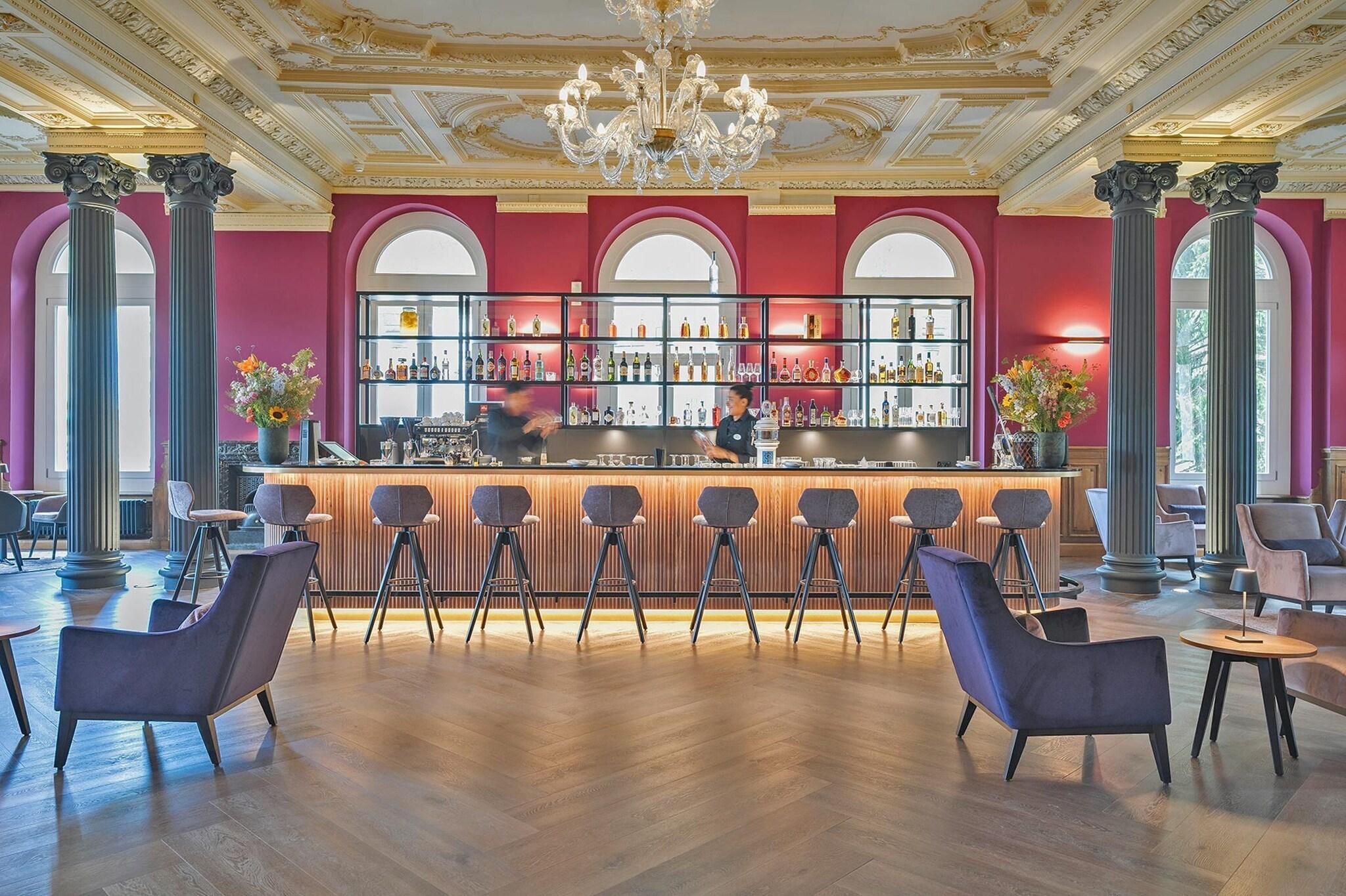 Bar/Salón Hotel Reine Victoria