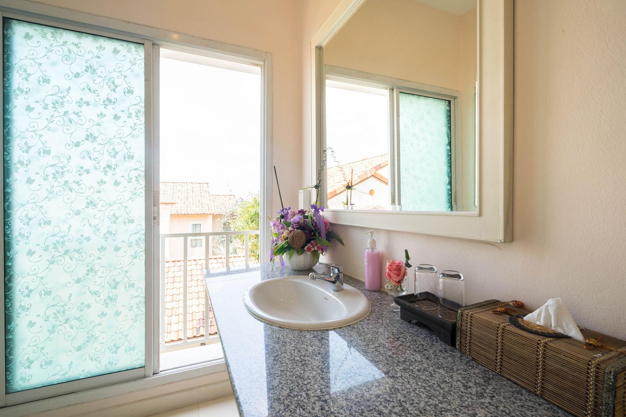 Equipamiento de Habitación Baan Anodat