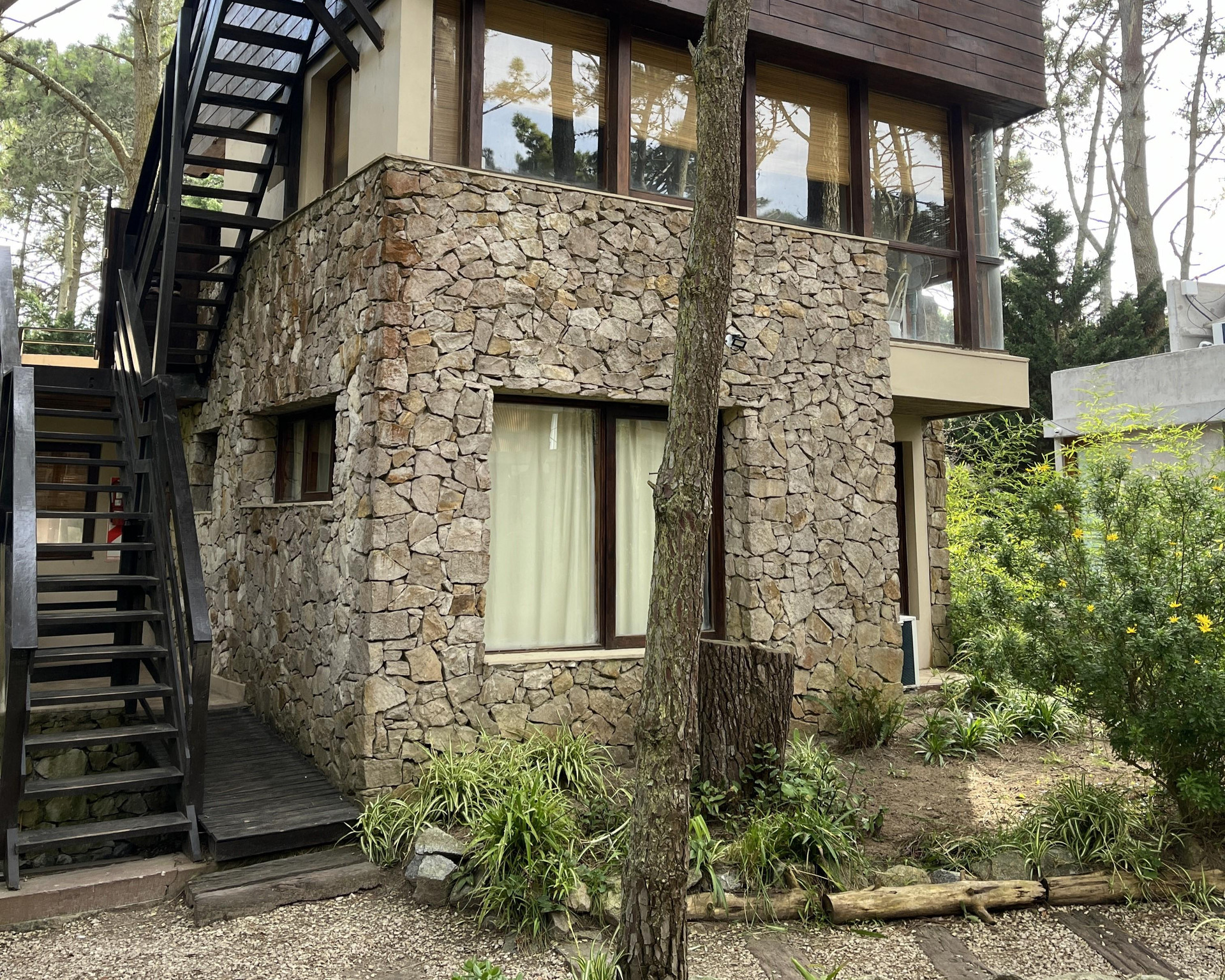 Vista Exterior Las Lomas