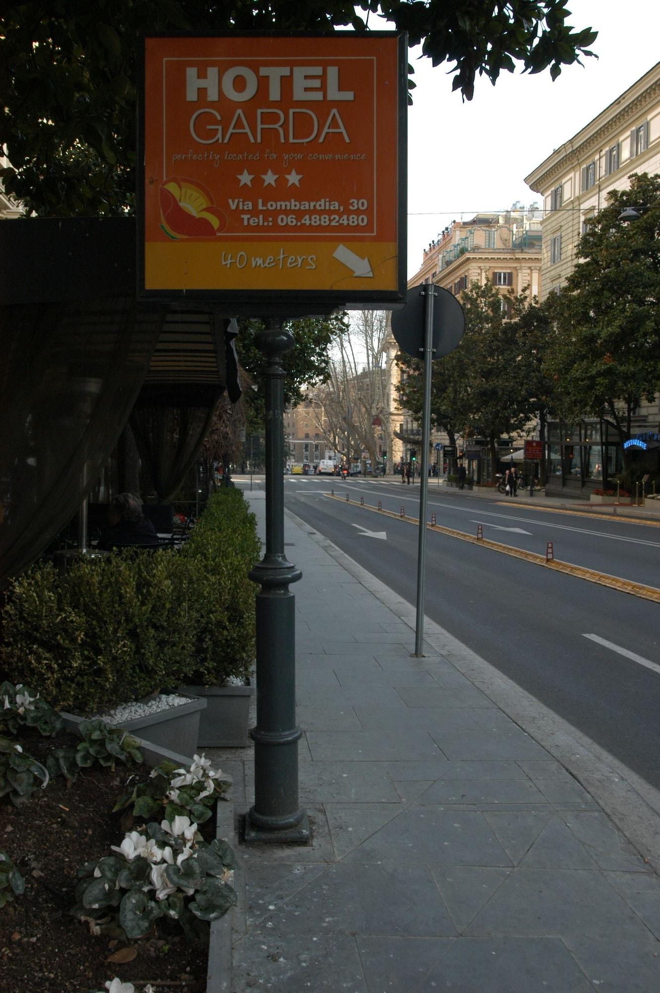 Vista Exterior Hotel Garda