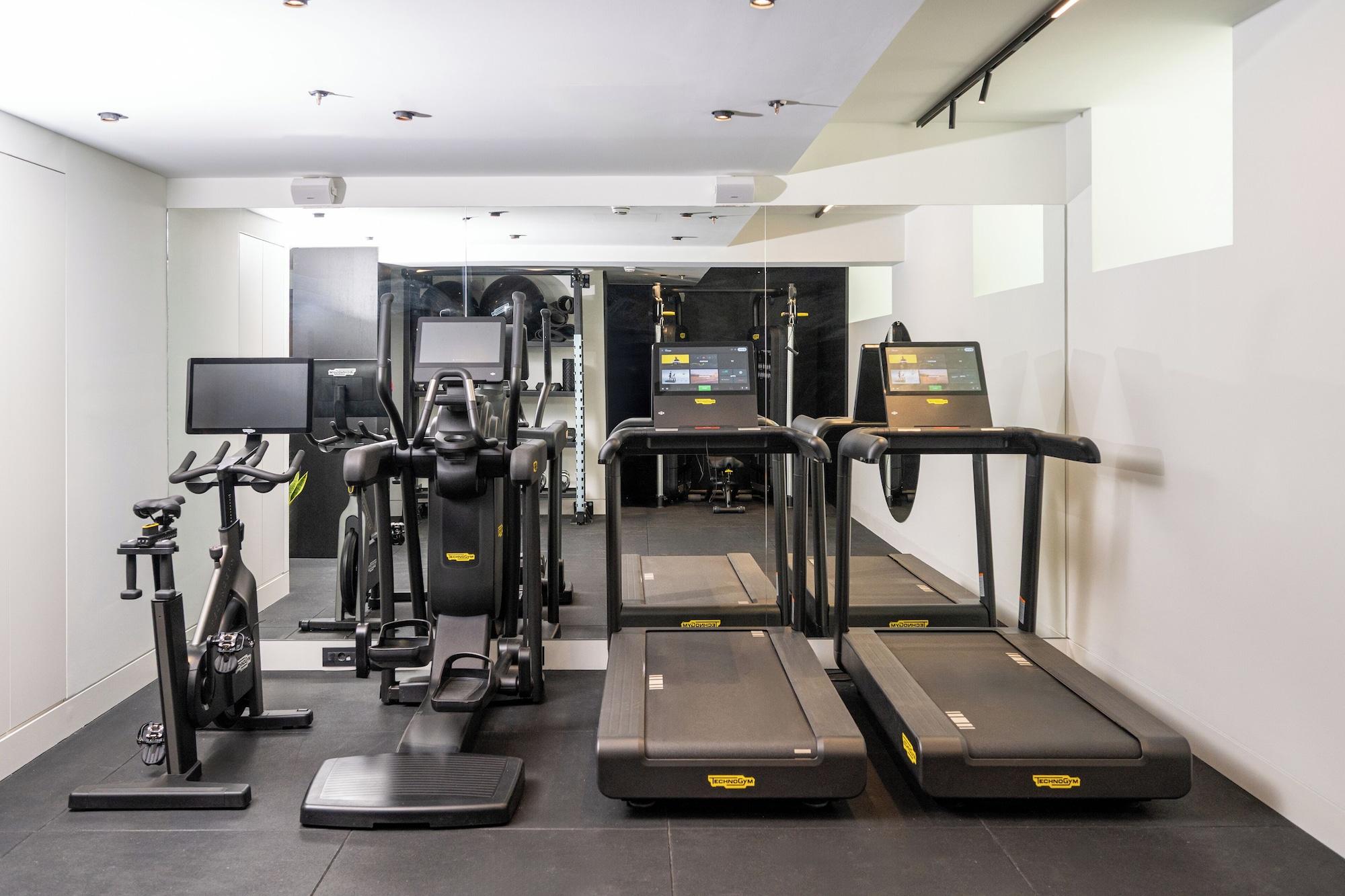 Gimnasio Athens Capital Suites-Mgallery Collection