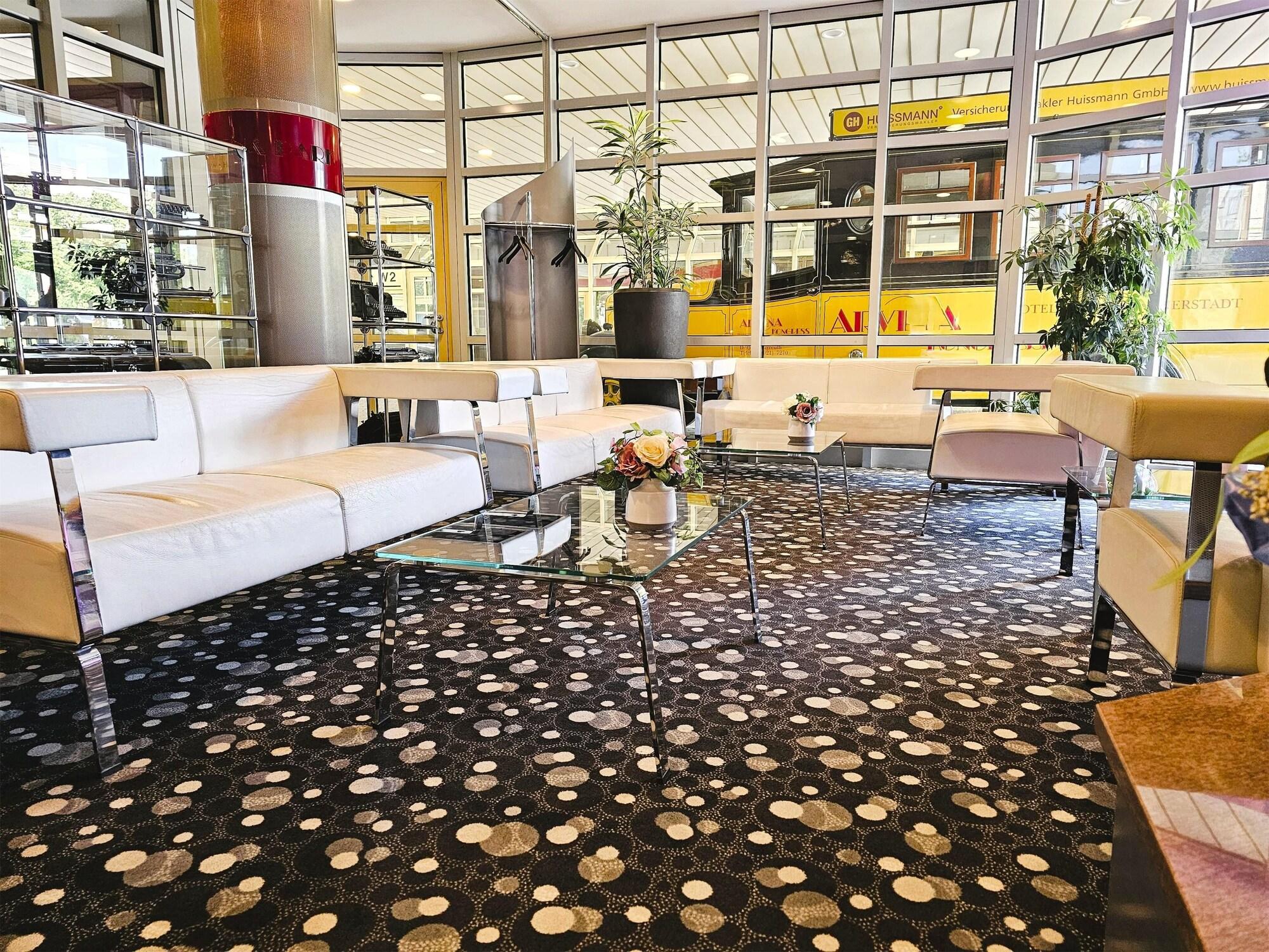 Vista Lobby Arvena Park Das Hotel am Franken-Center
