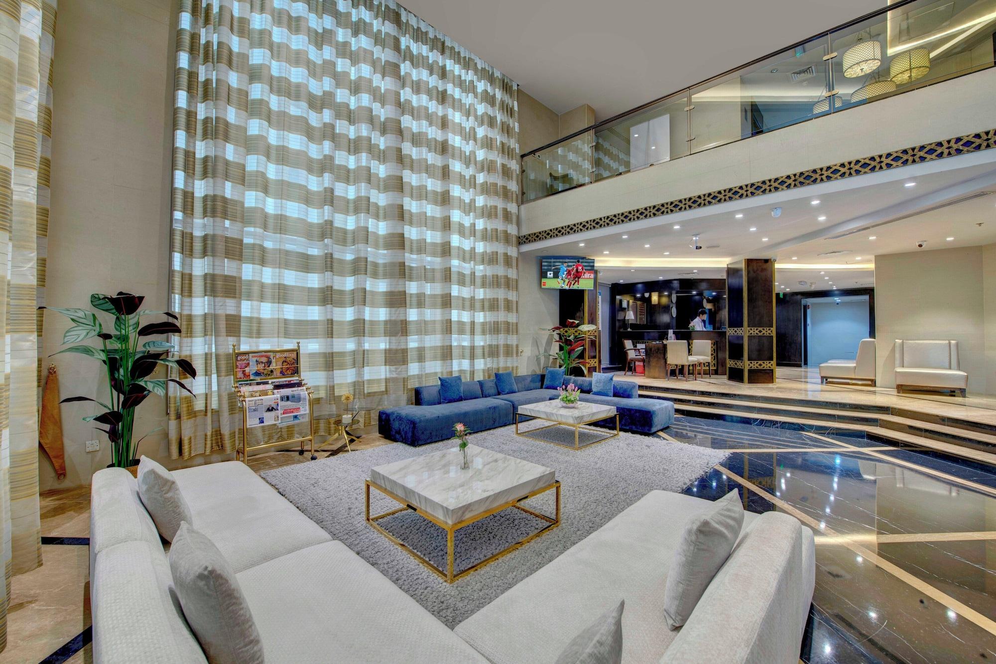 Vista Lobby Lotus Grand Hotel