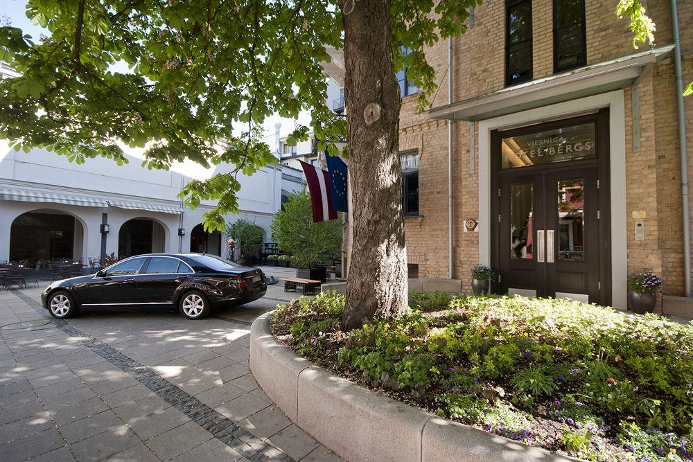 Hotel Bergs Suites by null