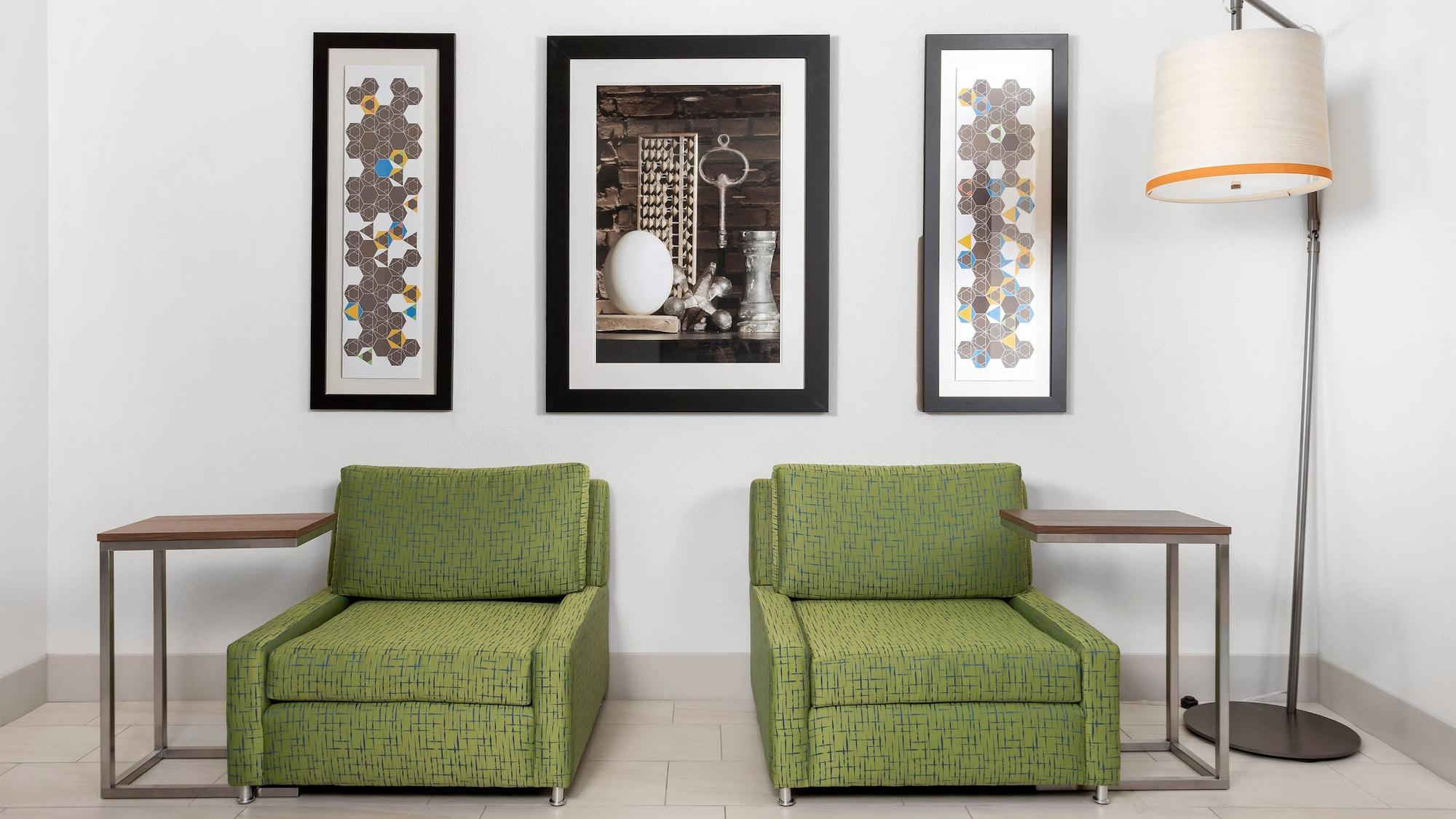 Vista Lobby Holiday Inn Express Hotel & Suites Conroe I-45 North by IHG