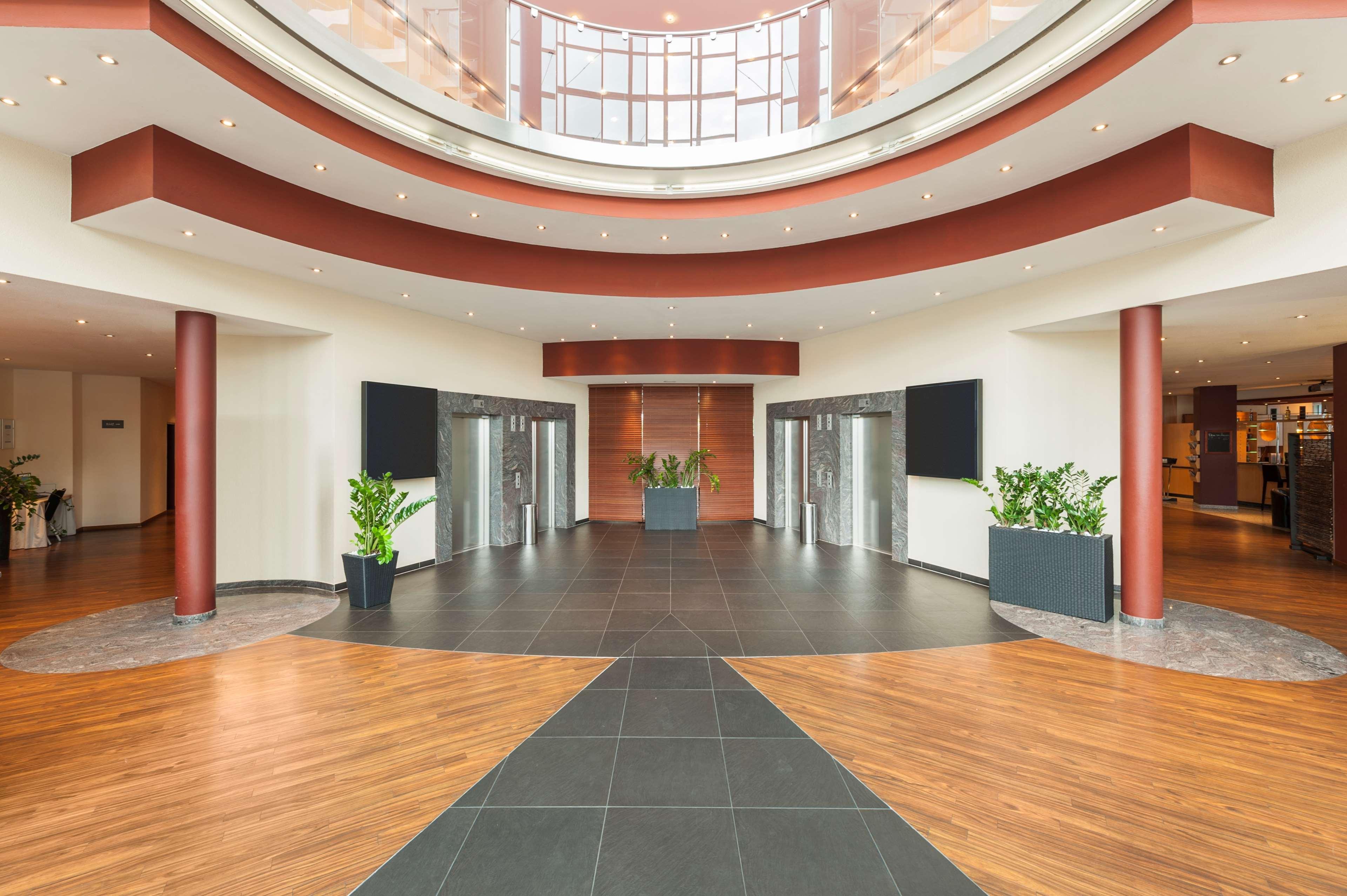 Vista Lobby NH Dresden Neustadt