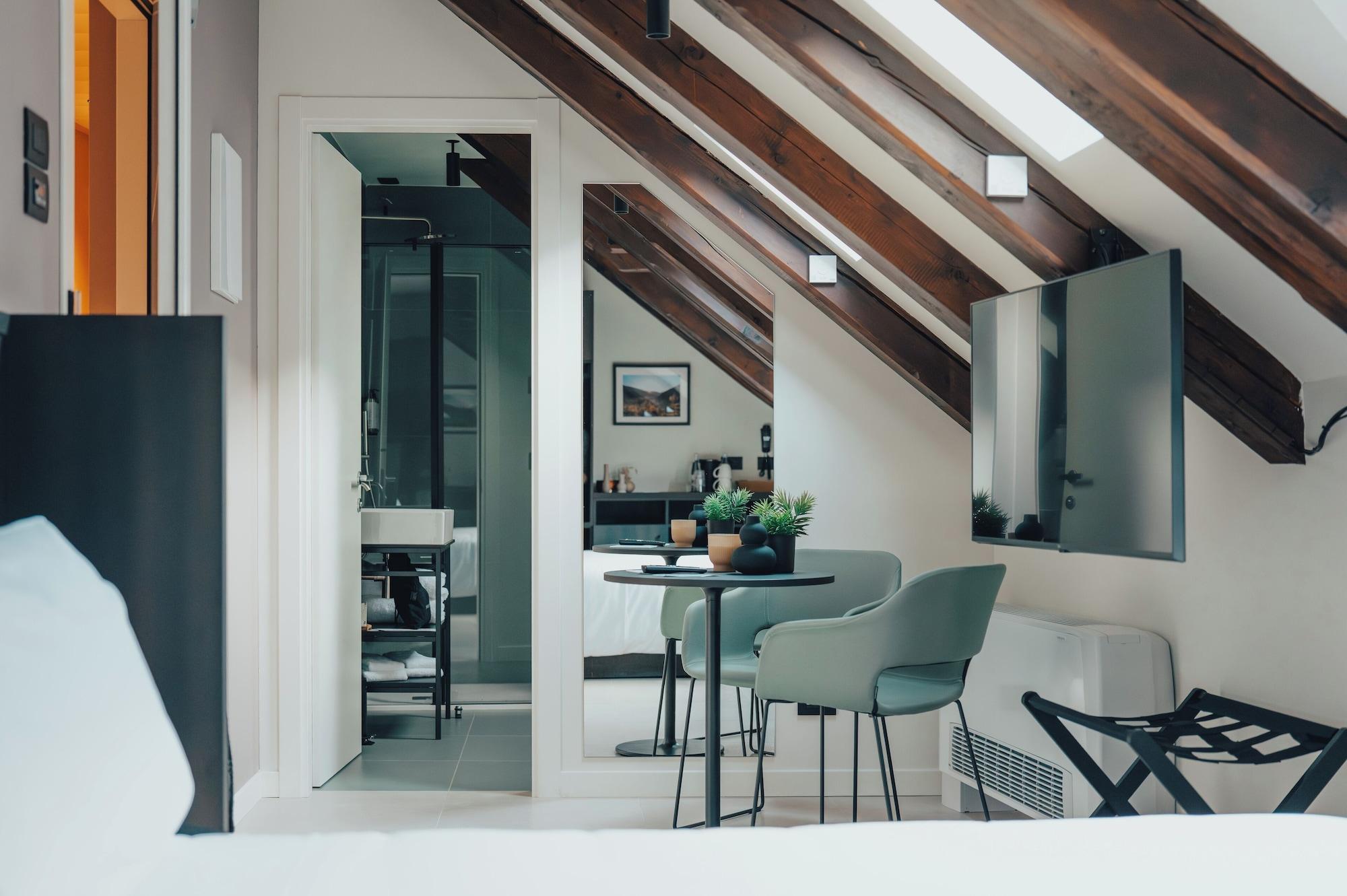 Varios Hotel Stelvio Tirano