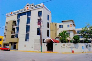 Alojamiento - Hotel Doña Juana Cecilia Plaza Jalisco