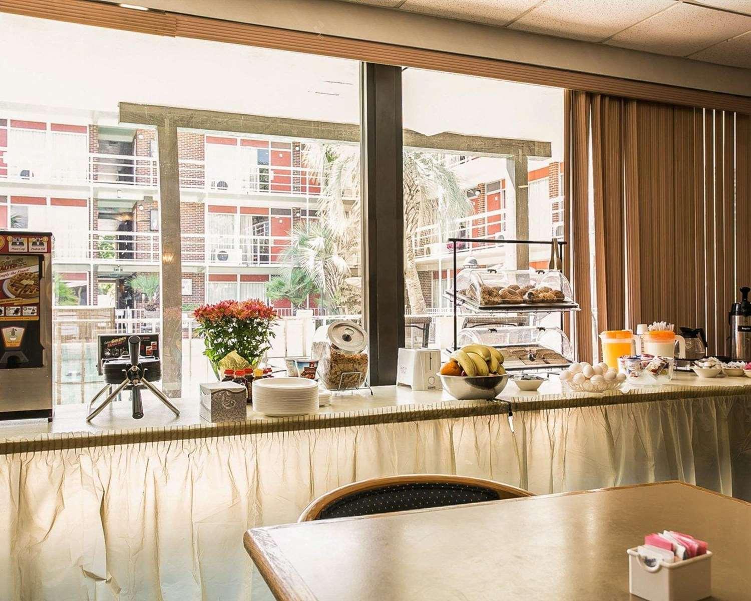 Restaurant Econo Lodge Sumter