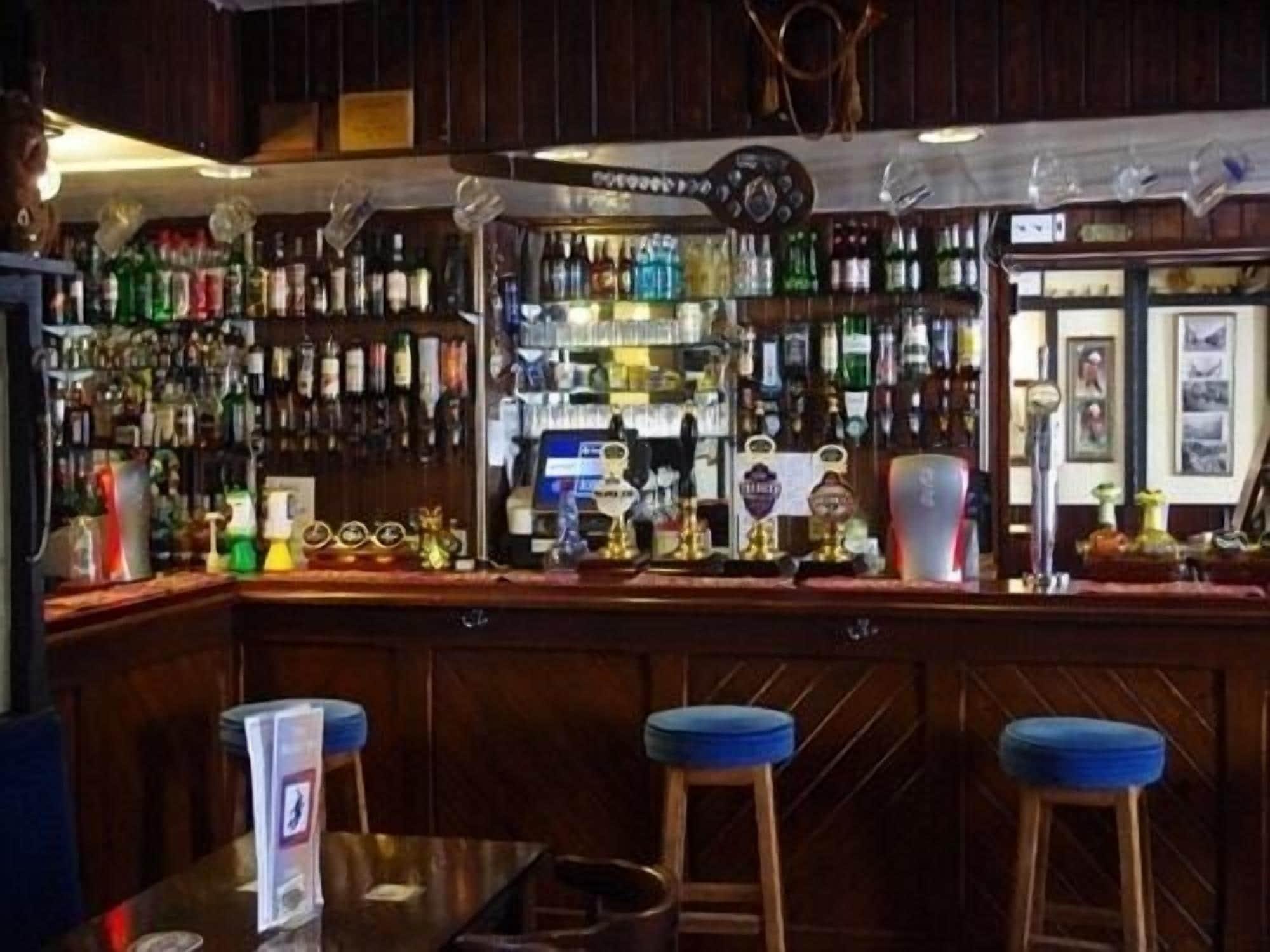 Bar/Salón The Bugle Inn