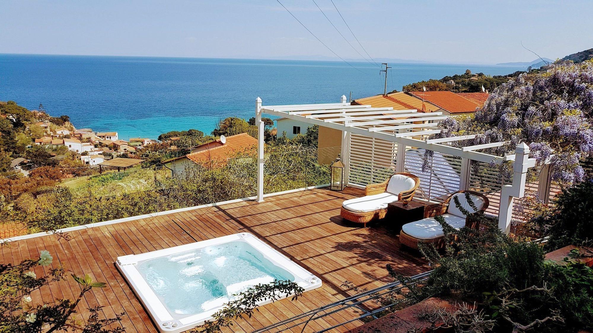 Vista Exterior Hotel Gallo Nero