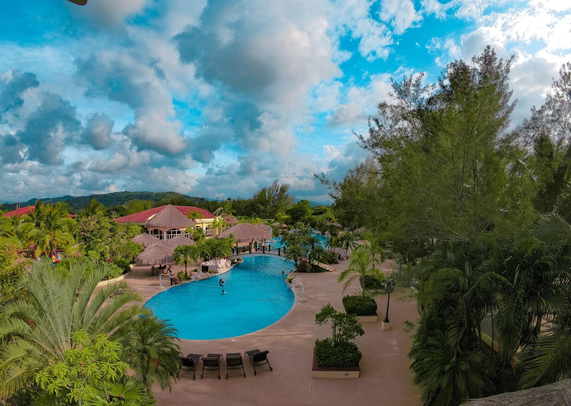 Restaurant La Ensenada Beach Resort - All Inclusive
