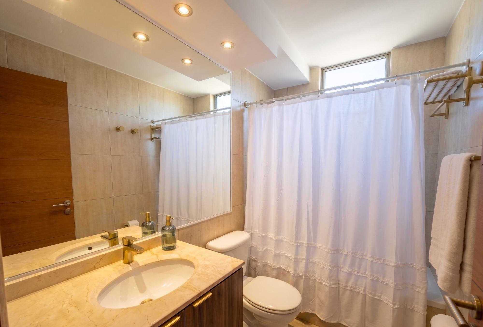Comodidades do quarto Ventana al Parque by Domus Travels