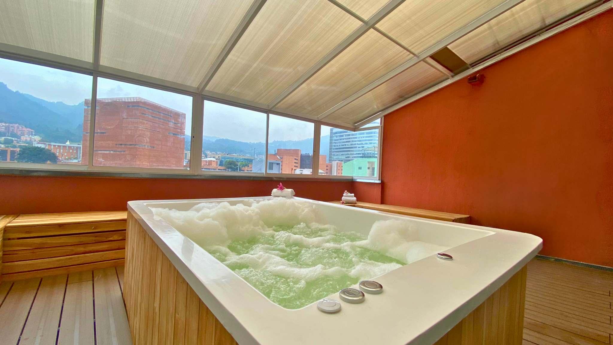Zona de estar GIO Suites Monir Usaquén Bogotá
