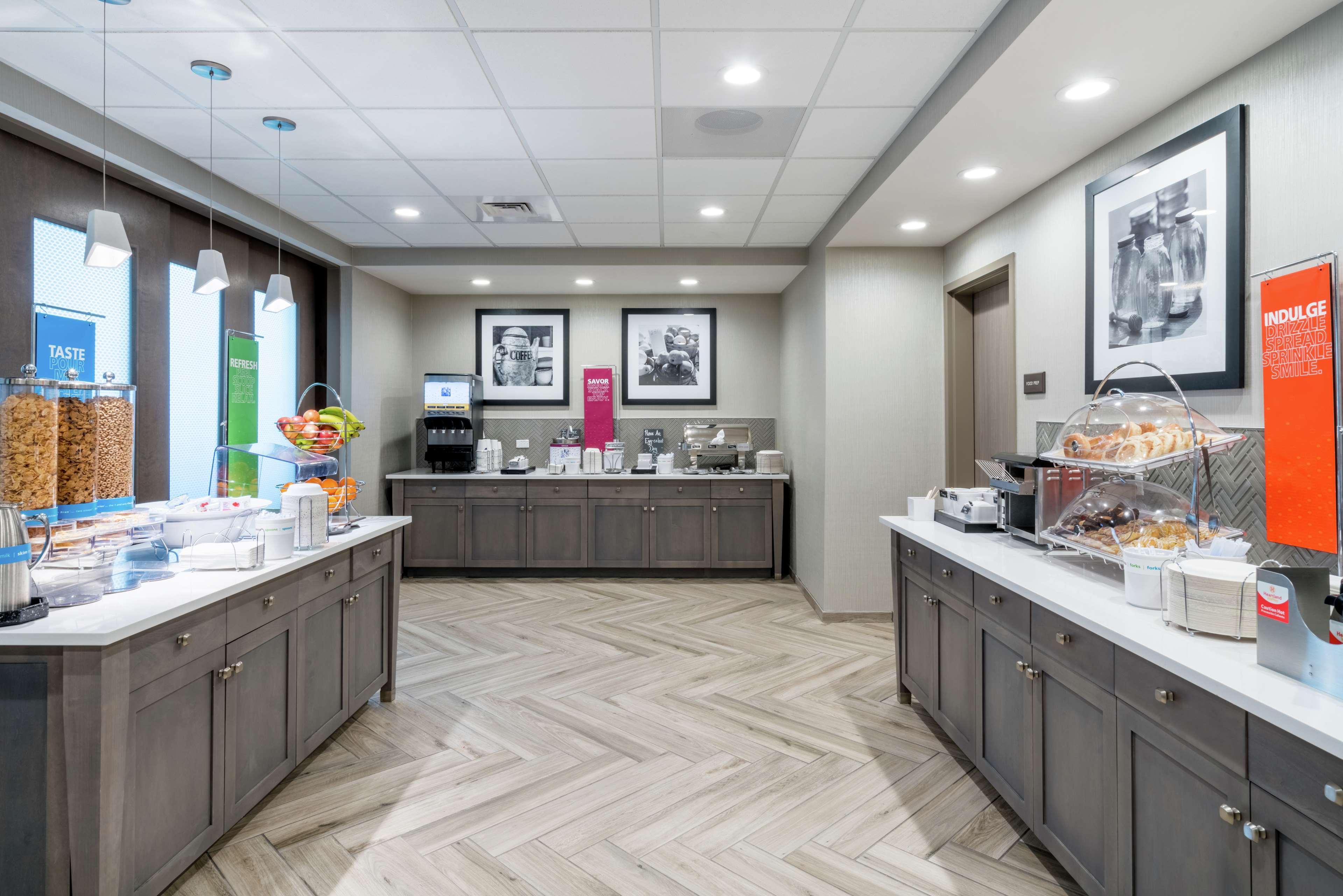 Restaurant Hampton Inn & Suites Glenarden/Washington DC