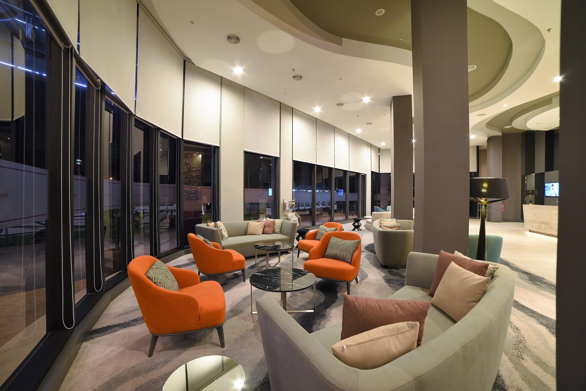 Vista Lobby Mercure Selangor Selayang