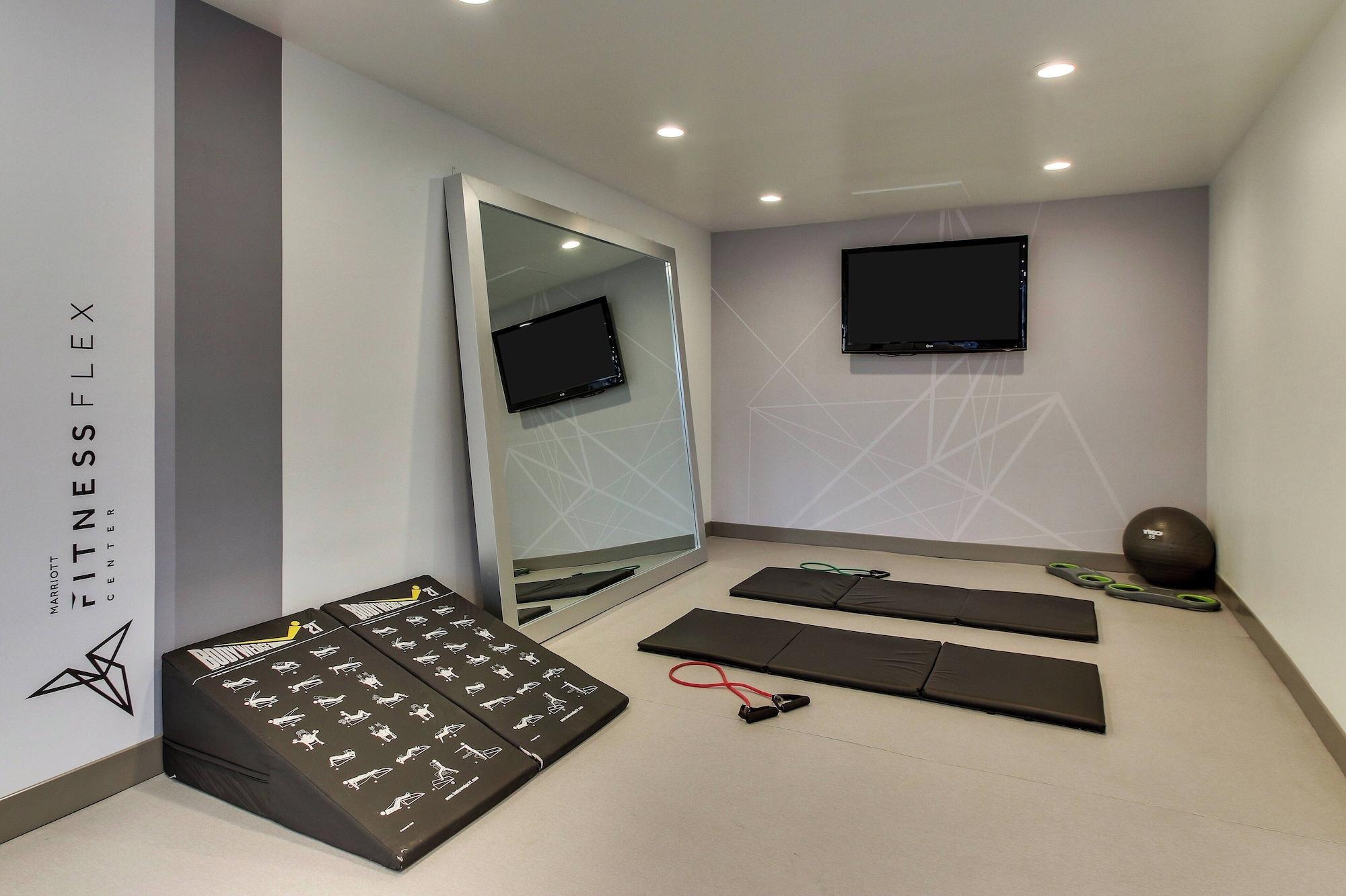 Gimnasio Huntsville Marriott at the Space & Rocket Center