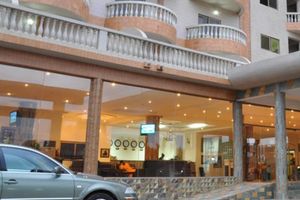 Alojamiento - Mensvic Grand Hotel