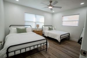 Alquiler Vacacional - Charming 3-bedroom house with WiFi, AC in marvelous Clearwater