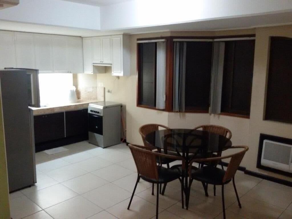 Restaurant Ralph Anthony Suites