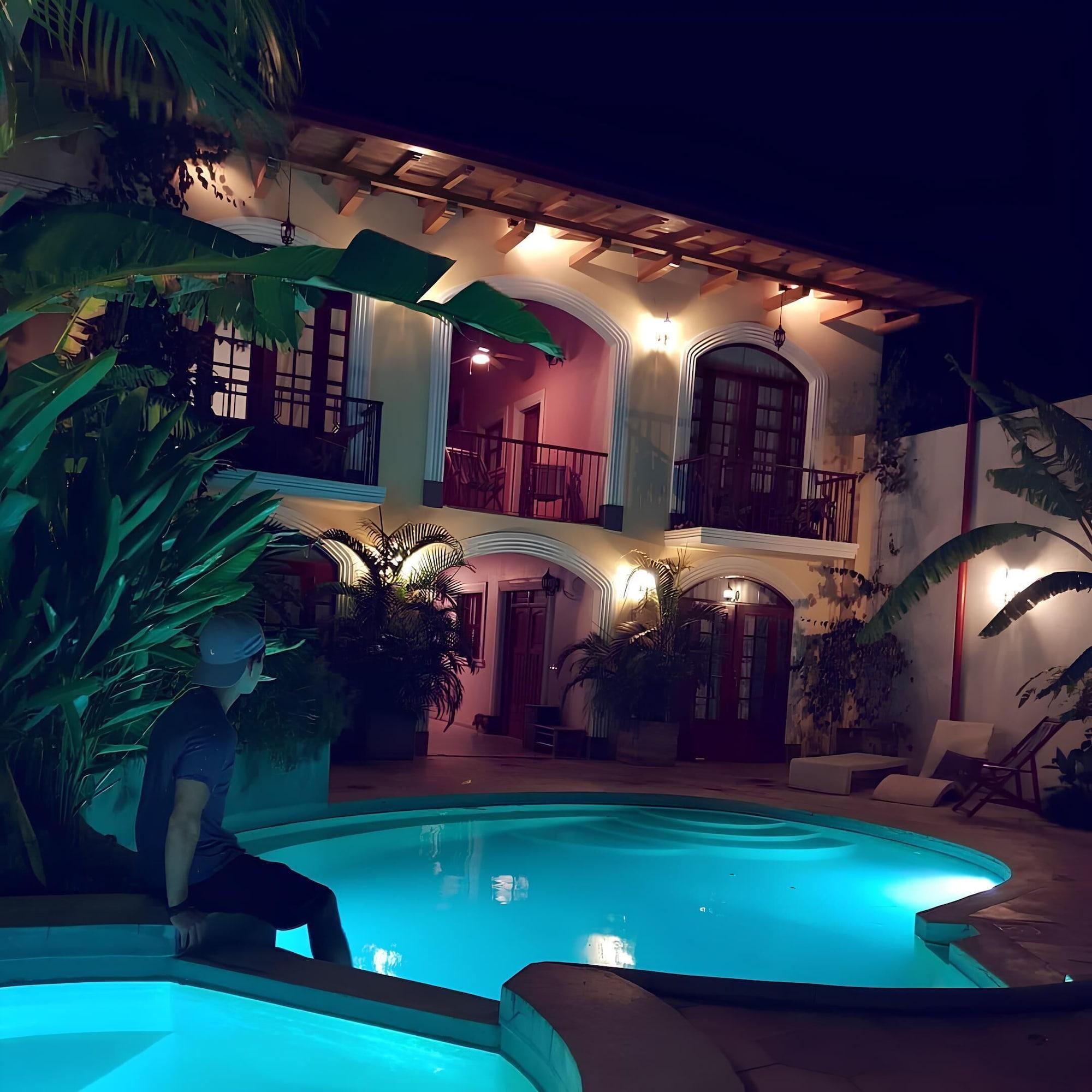 Vista Exterior Hotel La Polvora