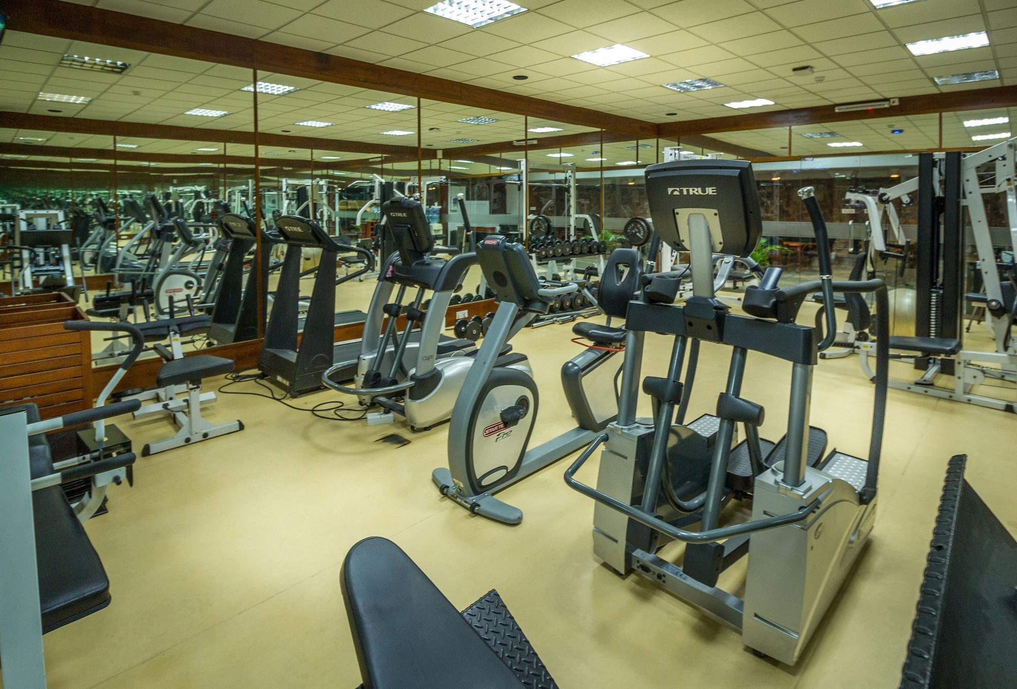Gimnasio Mahaweli Reach Hotel