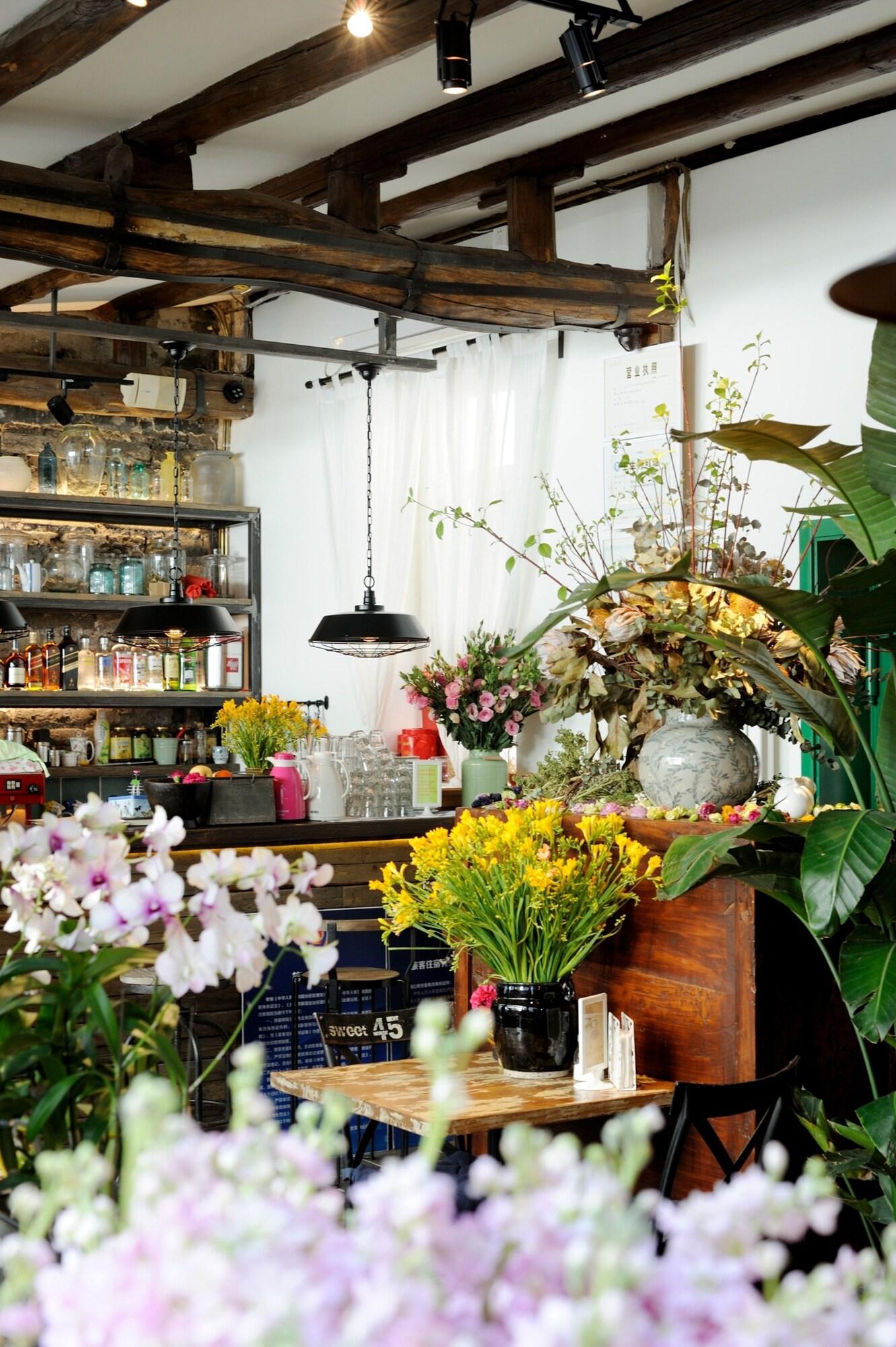 Bar/Salón Peking Station Hostel