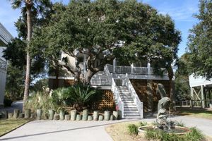 Alquiler Vacacional - Beautiful wraparound porches & easy walk to the beach