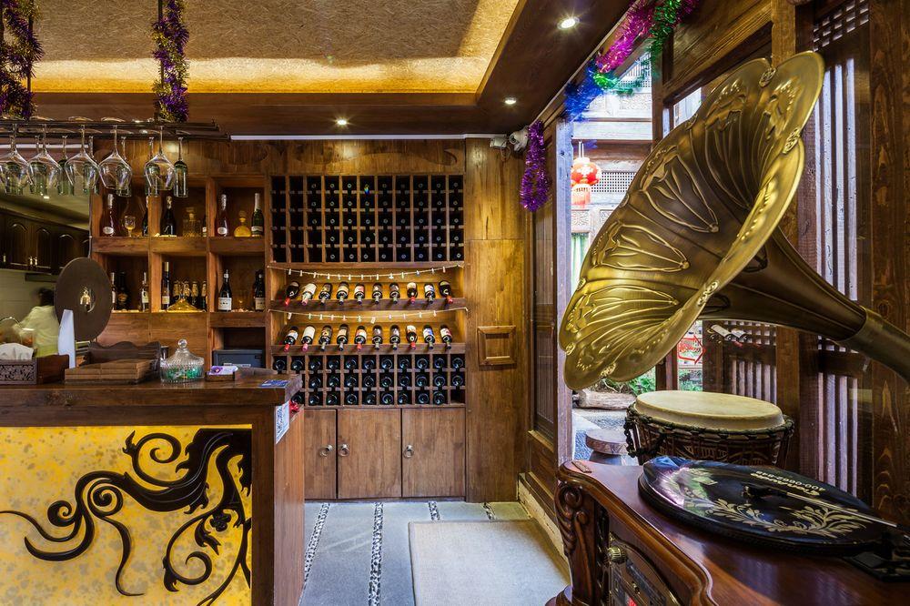 Bar/Salón Blooming Island Baisui Yuan